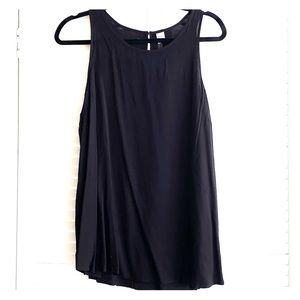 Keyhole Back Woven Tank - Size XL